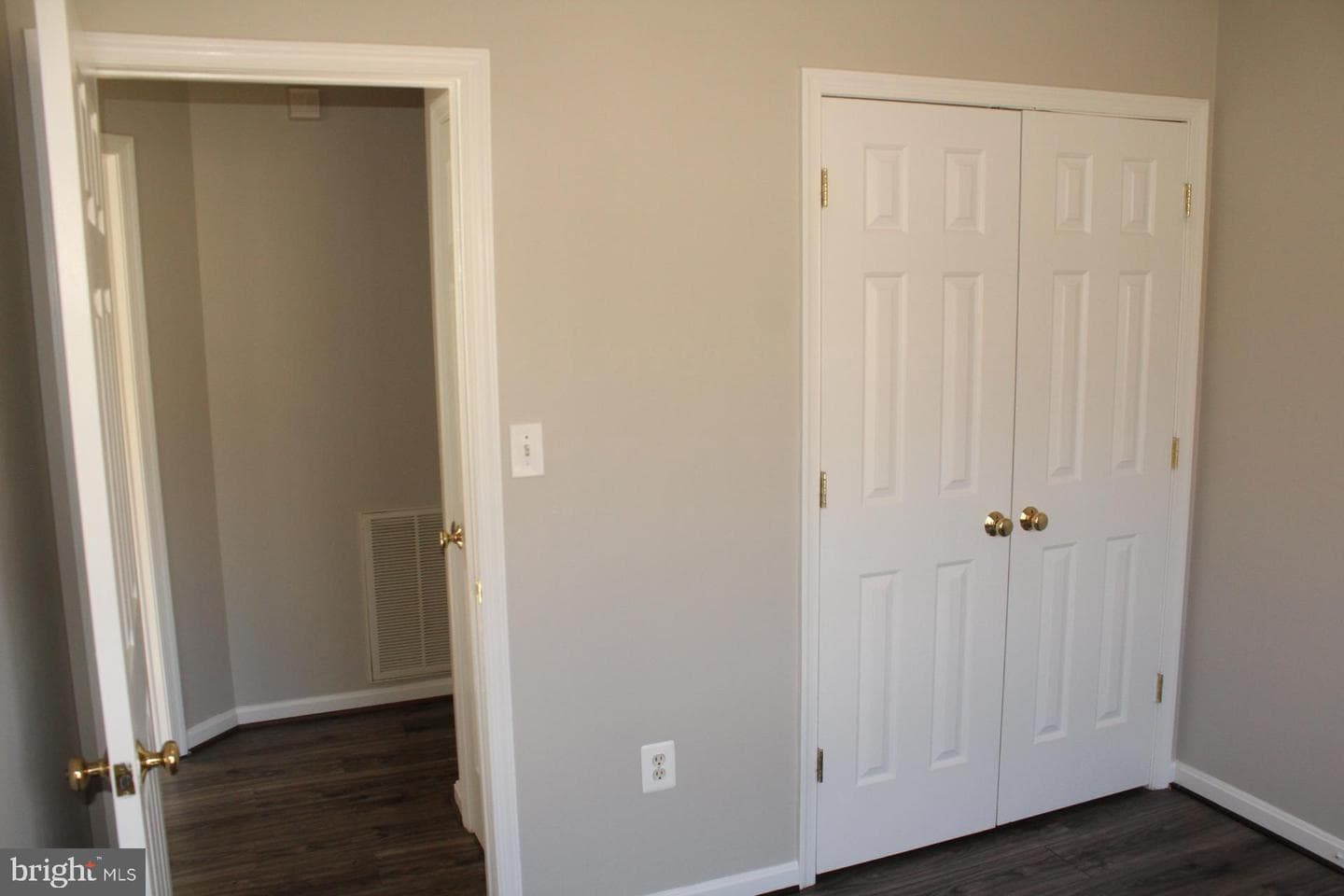 10402 Skinner Hill Drive photo 42