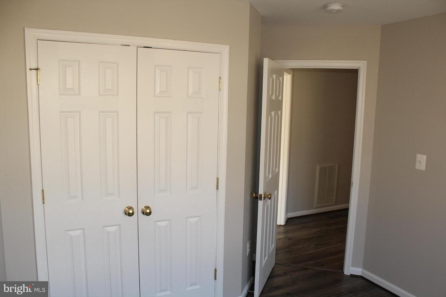 10402 Skinner Hill Drive photo 48