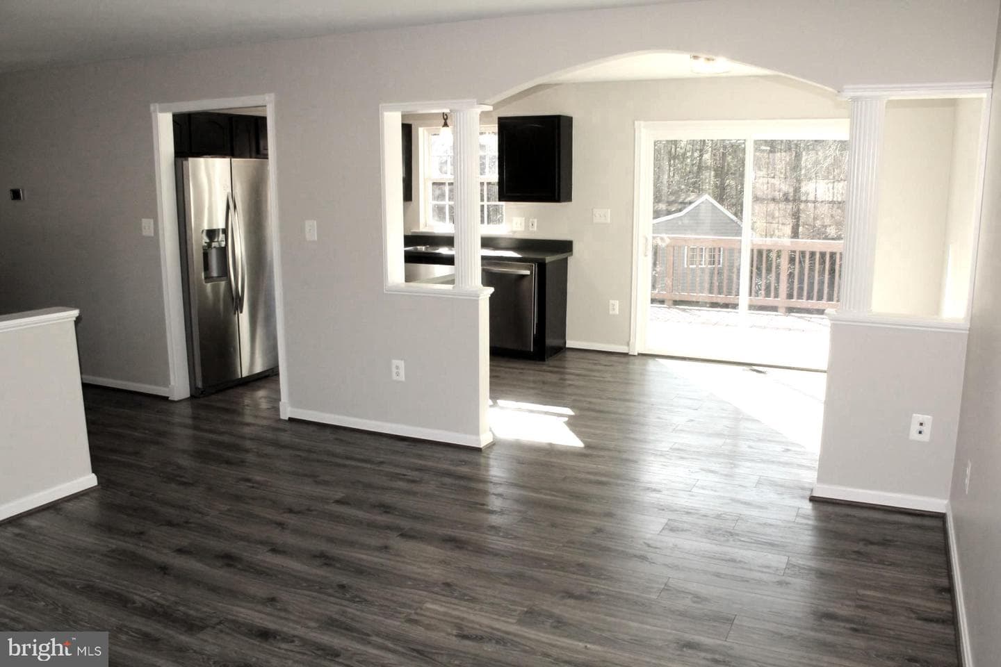 10402 Skinner Hill Drive photo 9