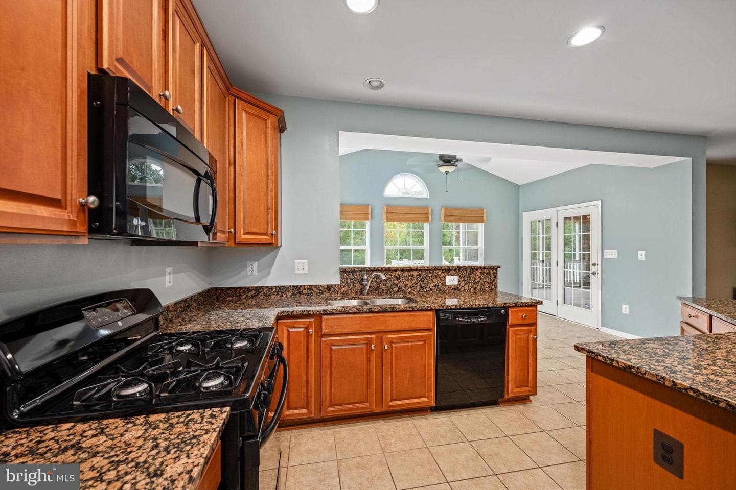 9426 Reservoir Road photo 20
