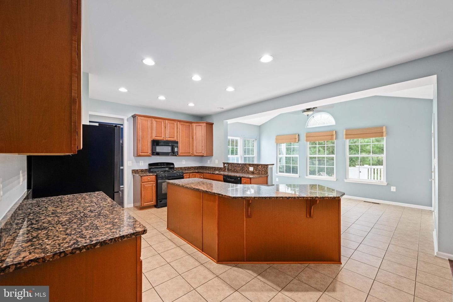 9426 Reservoir Road photo 22