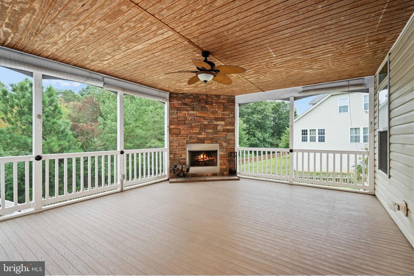 9426 Reservoir Road photo 35