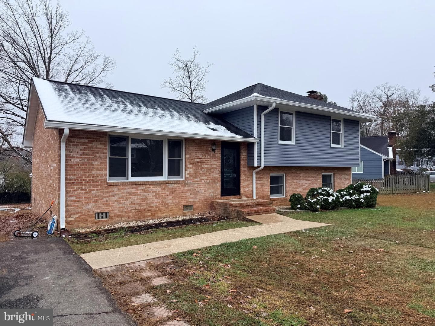 537 Butternut Drive photo 2
