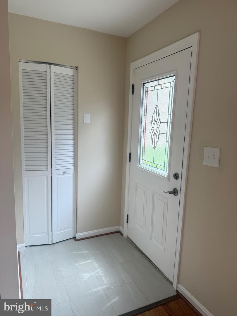 129 Durham Drive photo 3