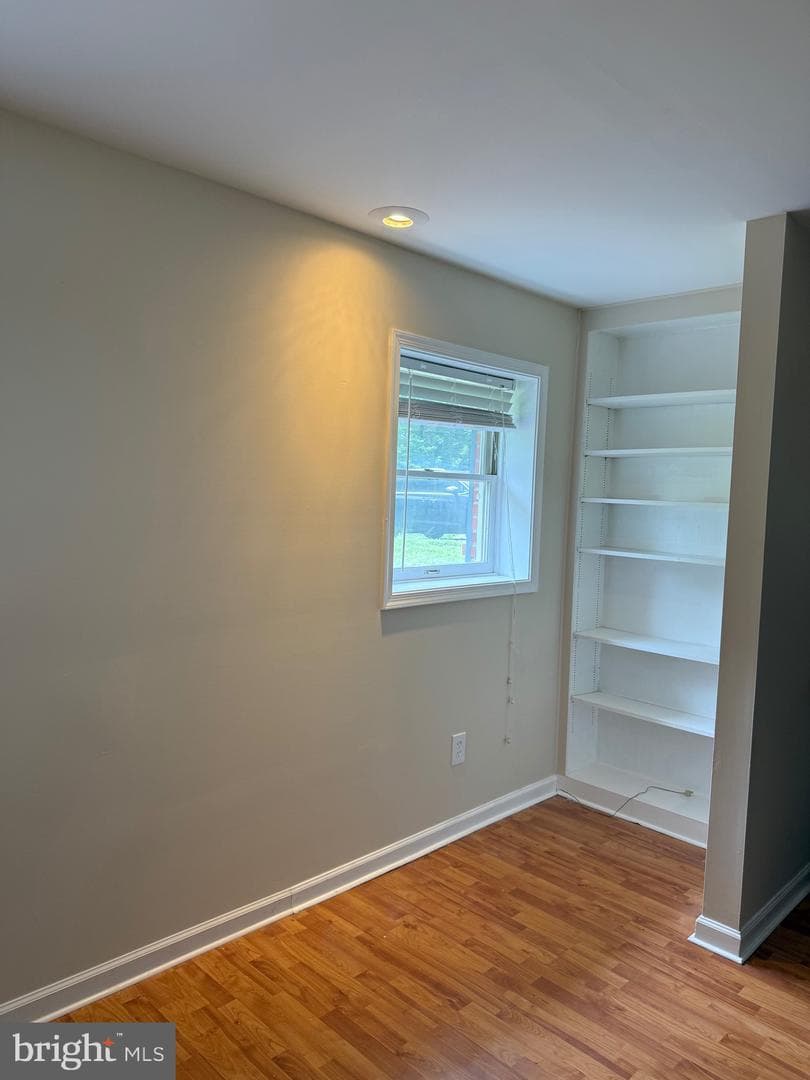 129 Durham Drive photo 8
