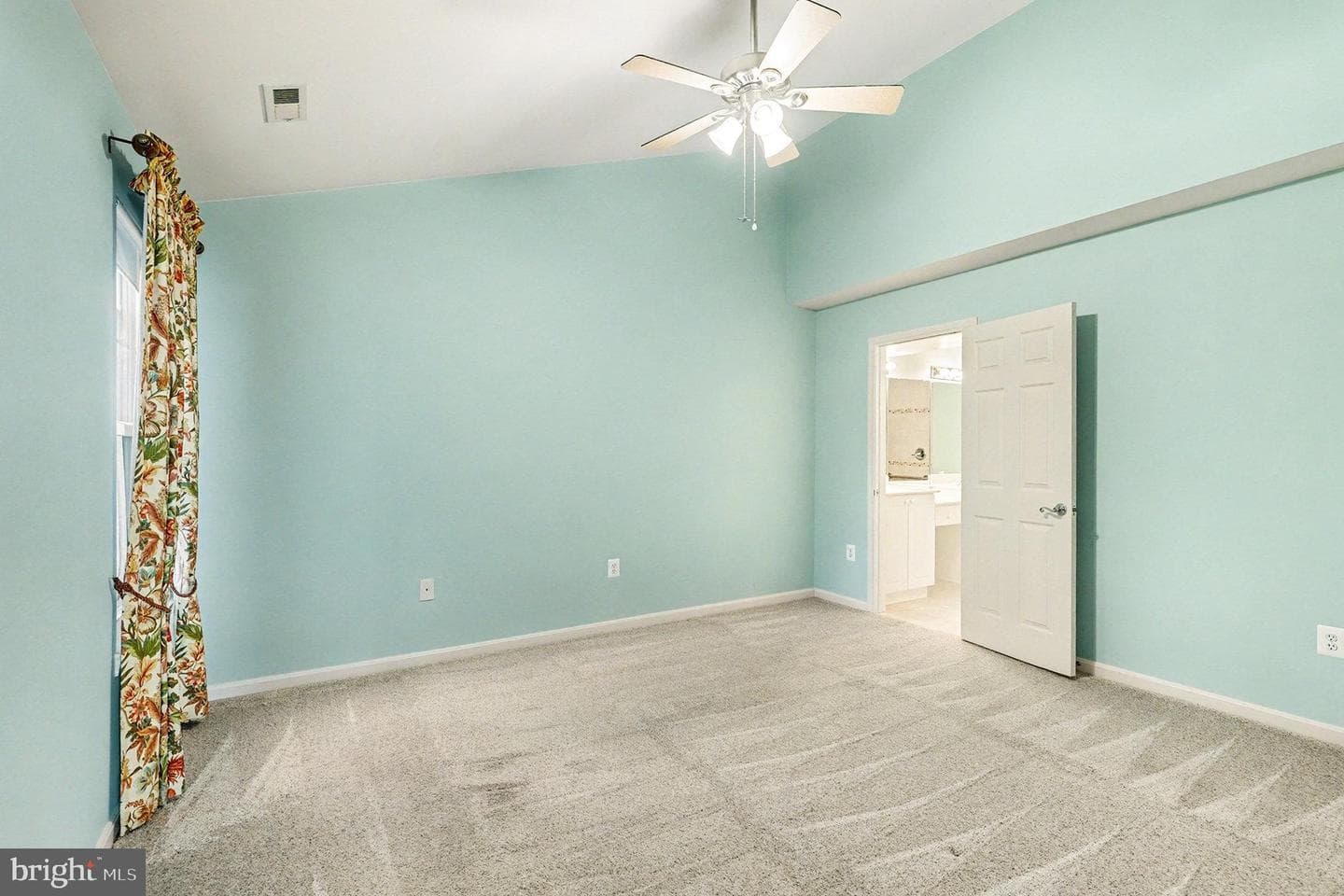11604 Hampshire Court photo 13