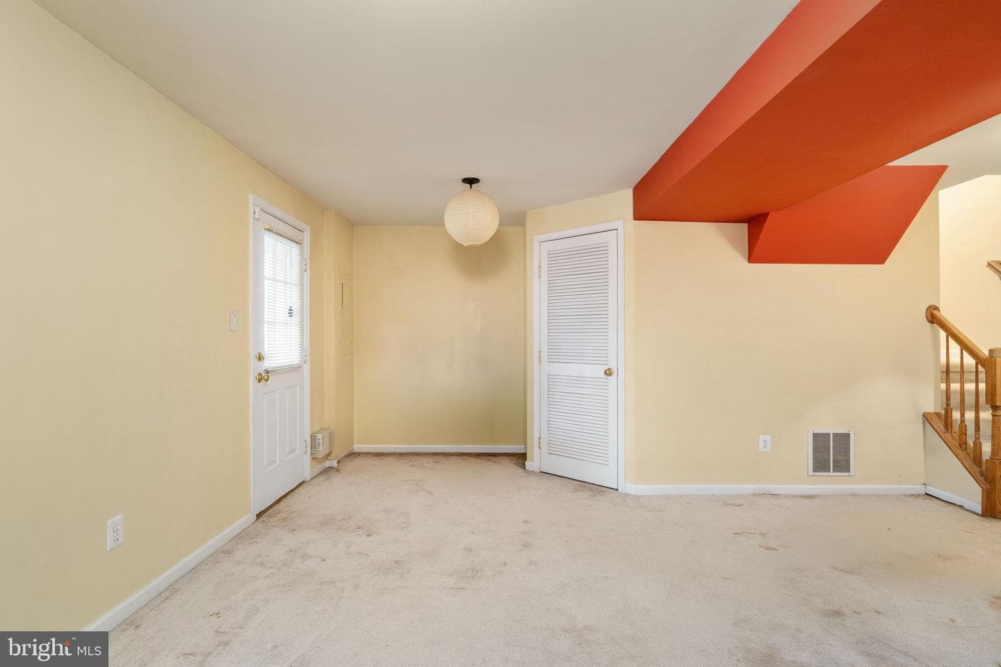 9605 Becker Court photo 15