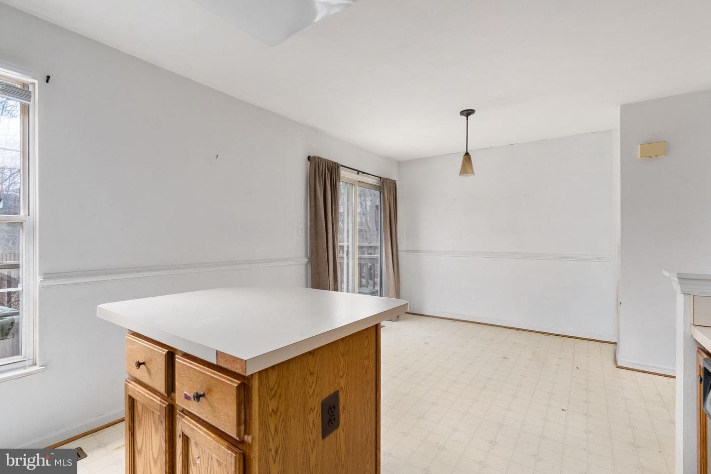 9605 Becker Court photo 8