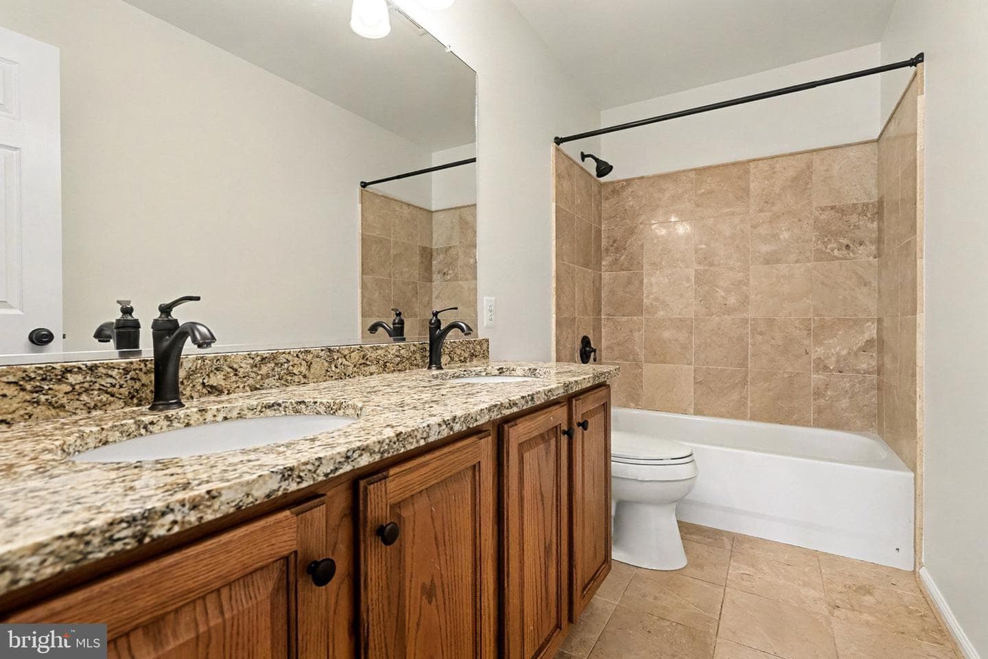 10301 Lees Crossing Lane photo 18
