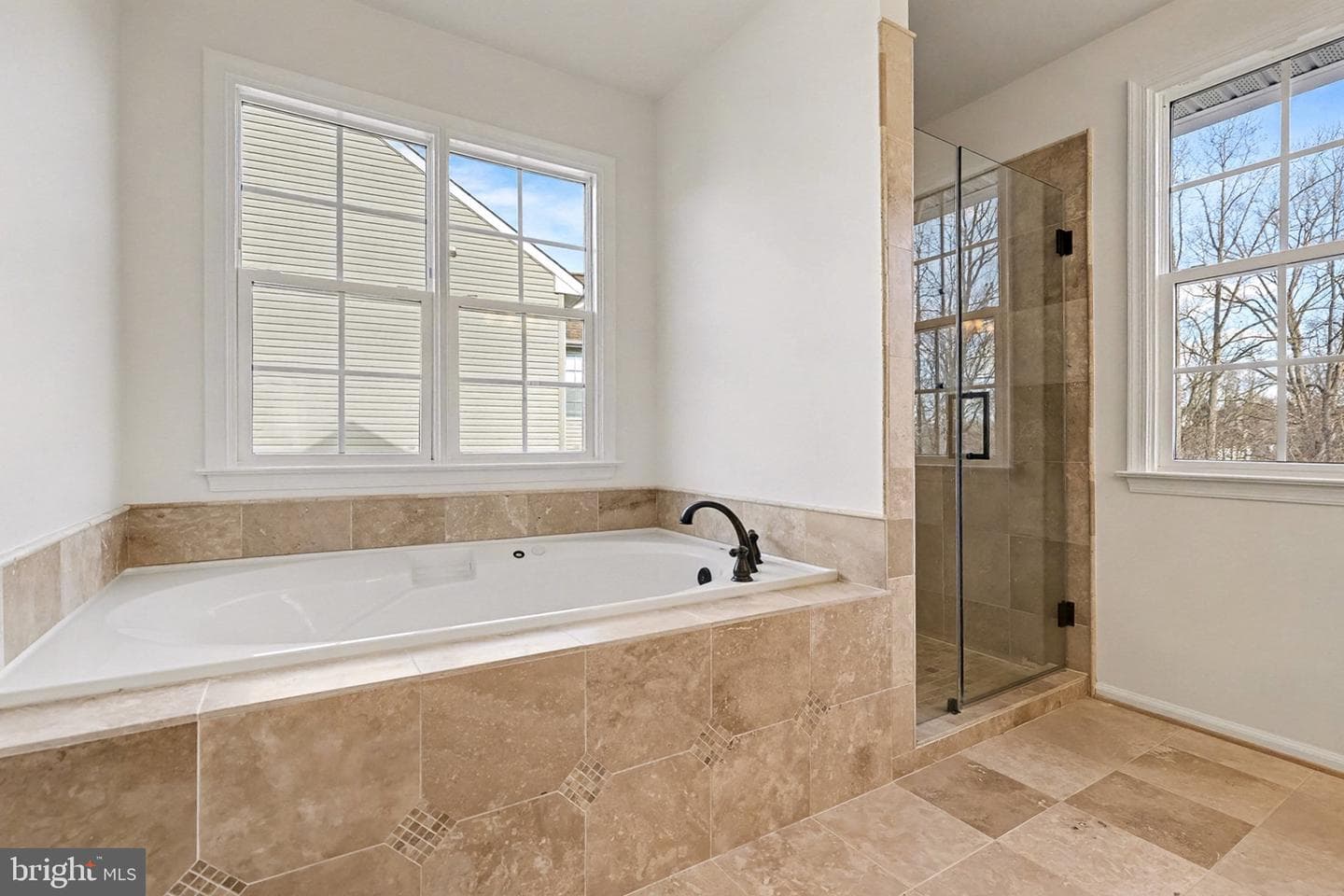 10301 Lees Crossing Lane photo 20