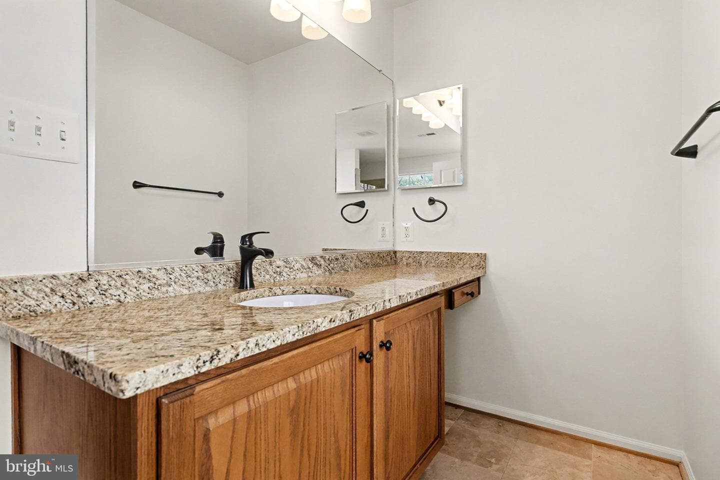 10301 Lees Crossing Lane photo 21
