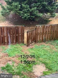 10709 Gideon Court photo 4