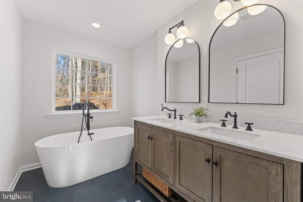 5531 Hams Ford Road photo 32