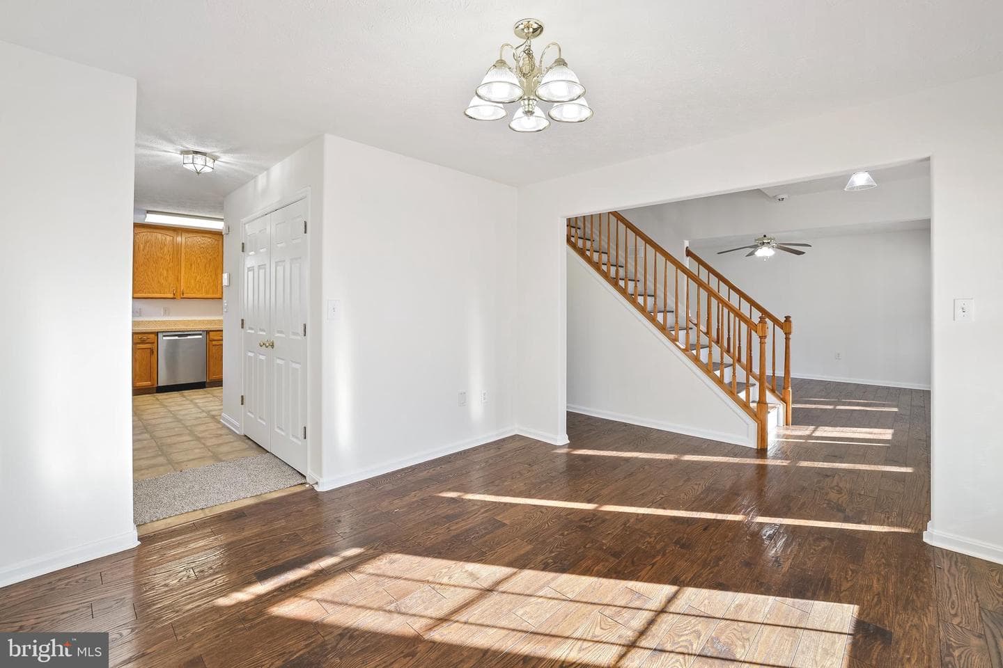3004 Cahill Street photo 16