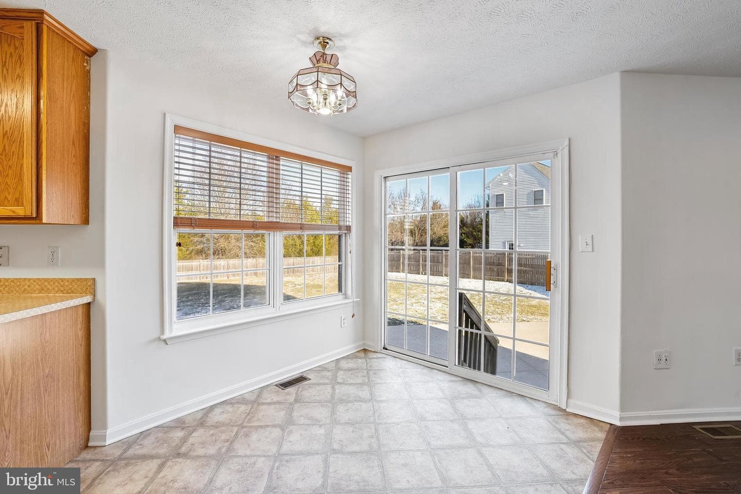 3004 Cahill Street photo 6