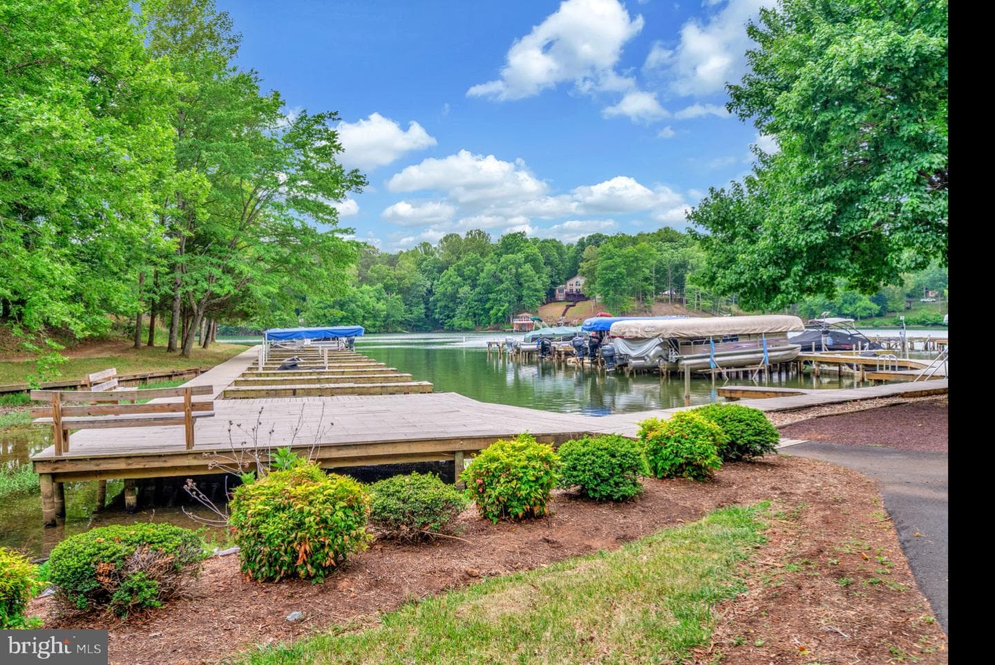 5501 Hickory Tree Lane photo 8