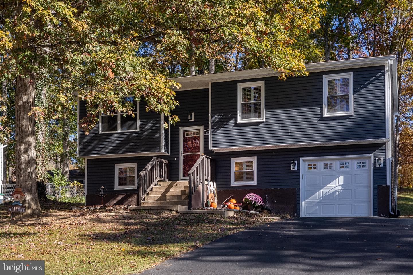 410 Albany Street photo 30