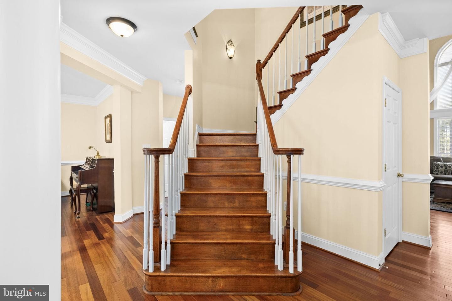 10041 Tarrington Way photo 9