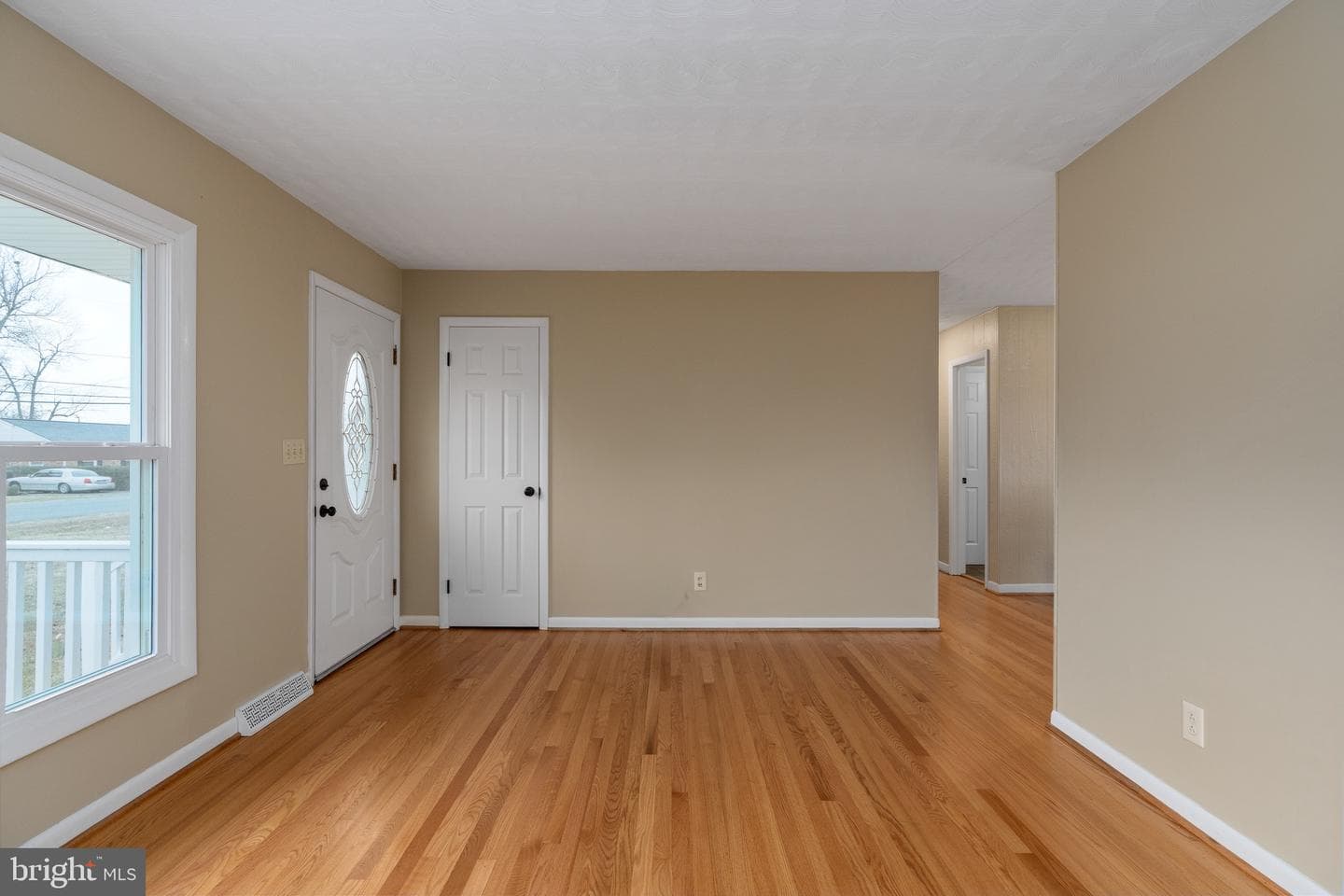 117 Laurel Avenue photo 17