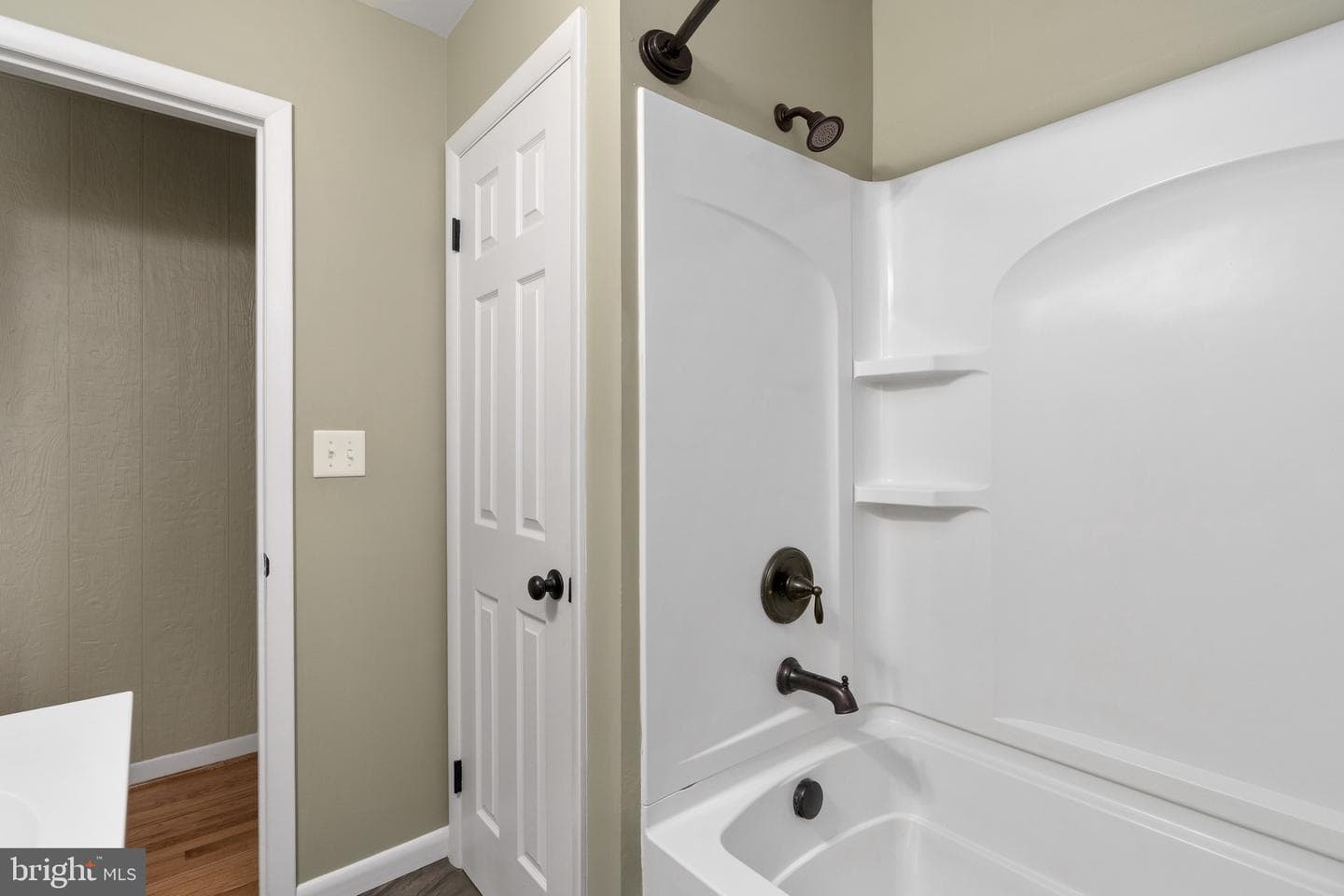 117 Laurel Avenue photo 37