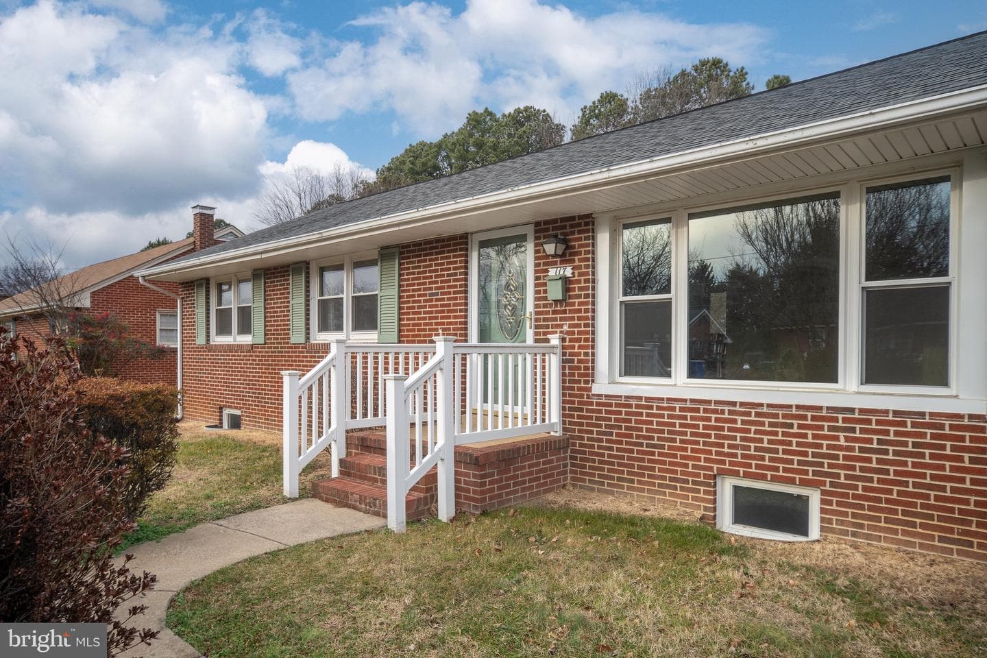 117 Laurel Avenue photo 8