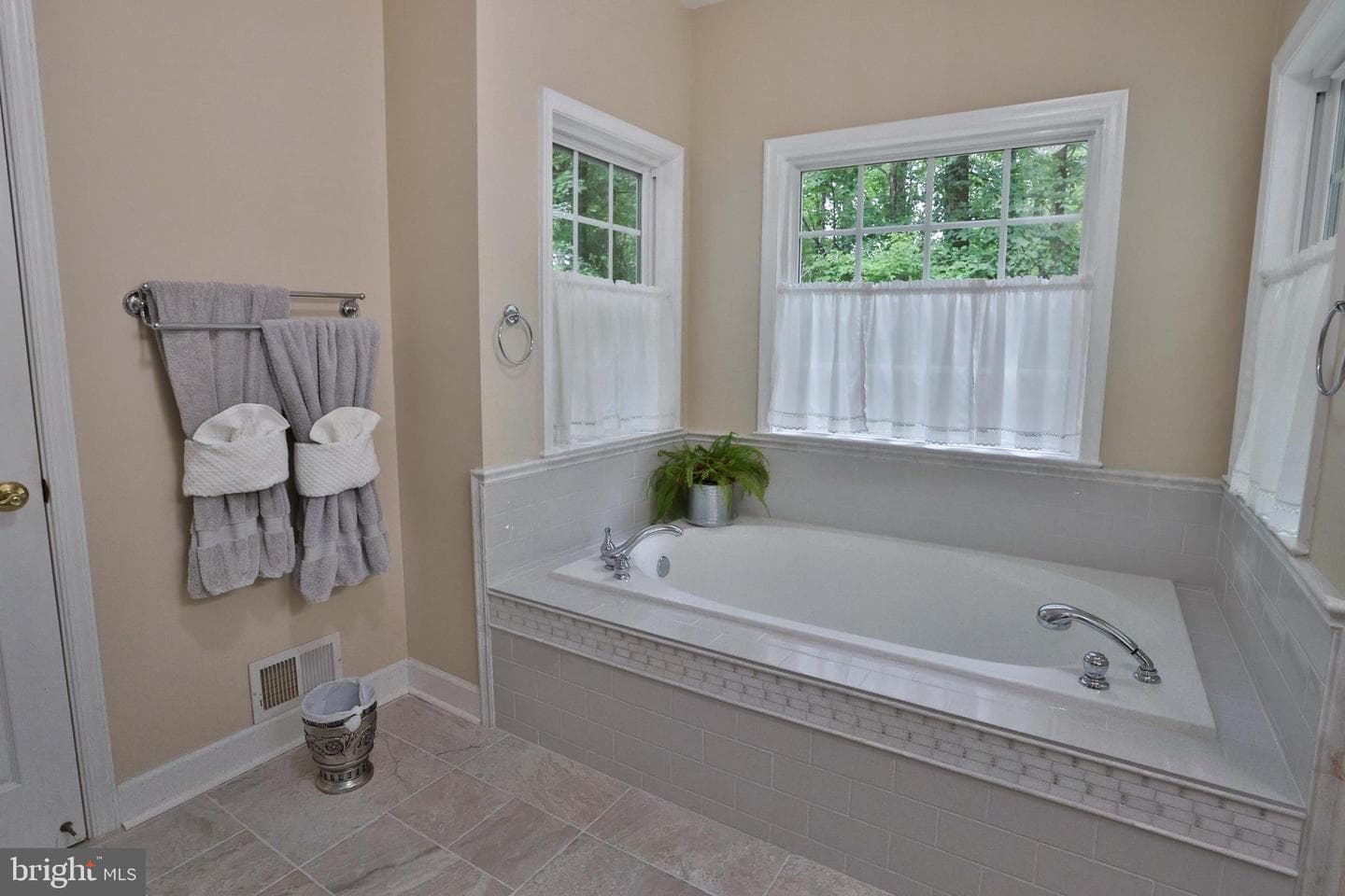 13608 S General Slocum Court photo 32
