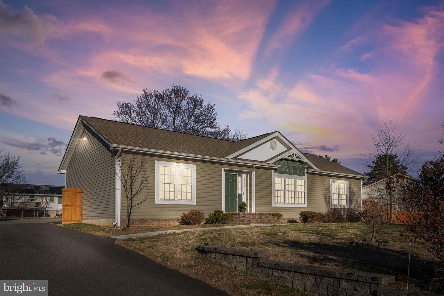 1211 Dewberry Drive photo 1