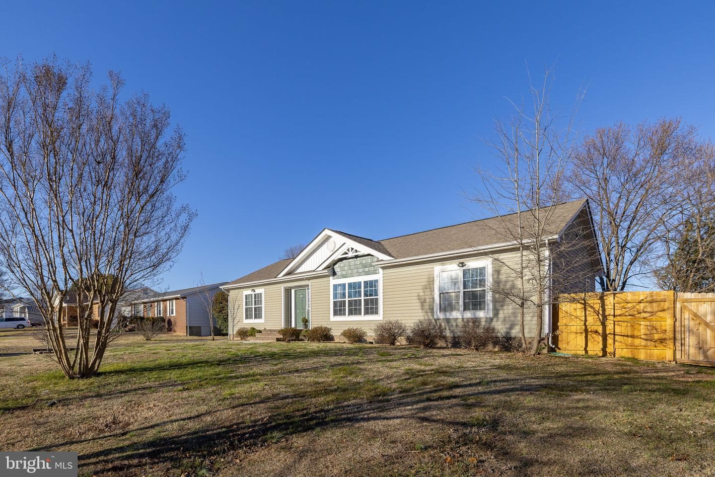 1211 Dewberry Drive photo 3