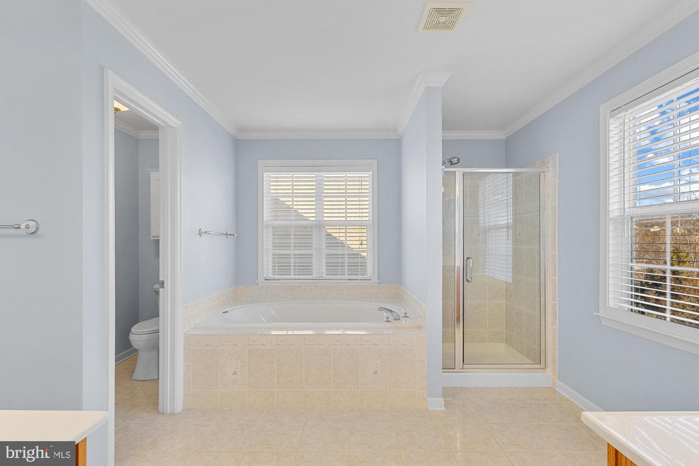 3634 Carolina Court photo 32