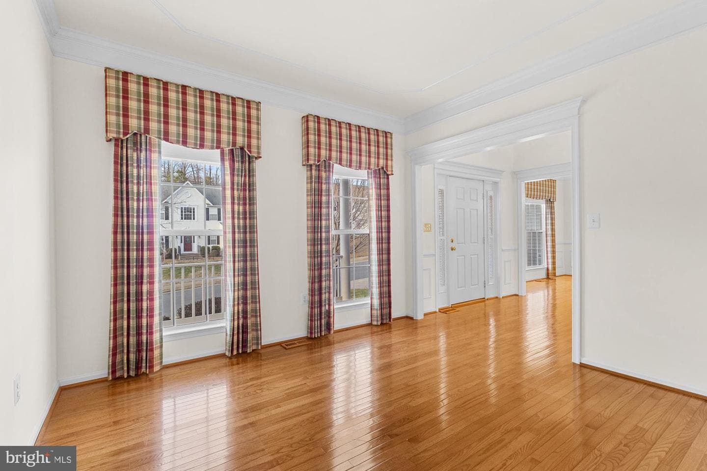 3634 Carolina Court photo 9