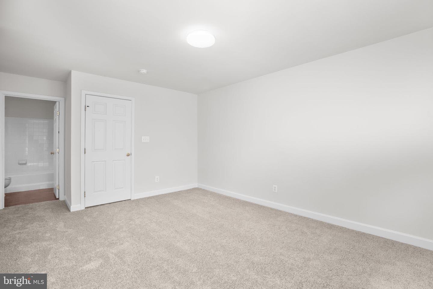 6617 Broad Creek Overlook photo 36