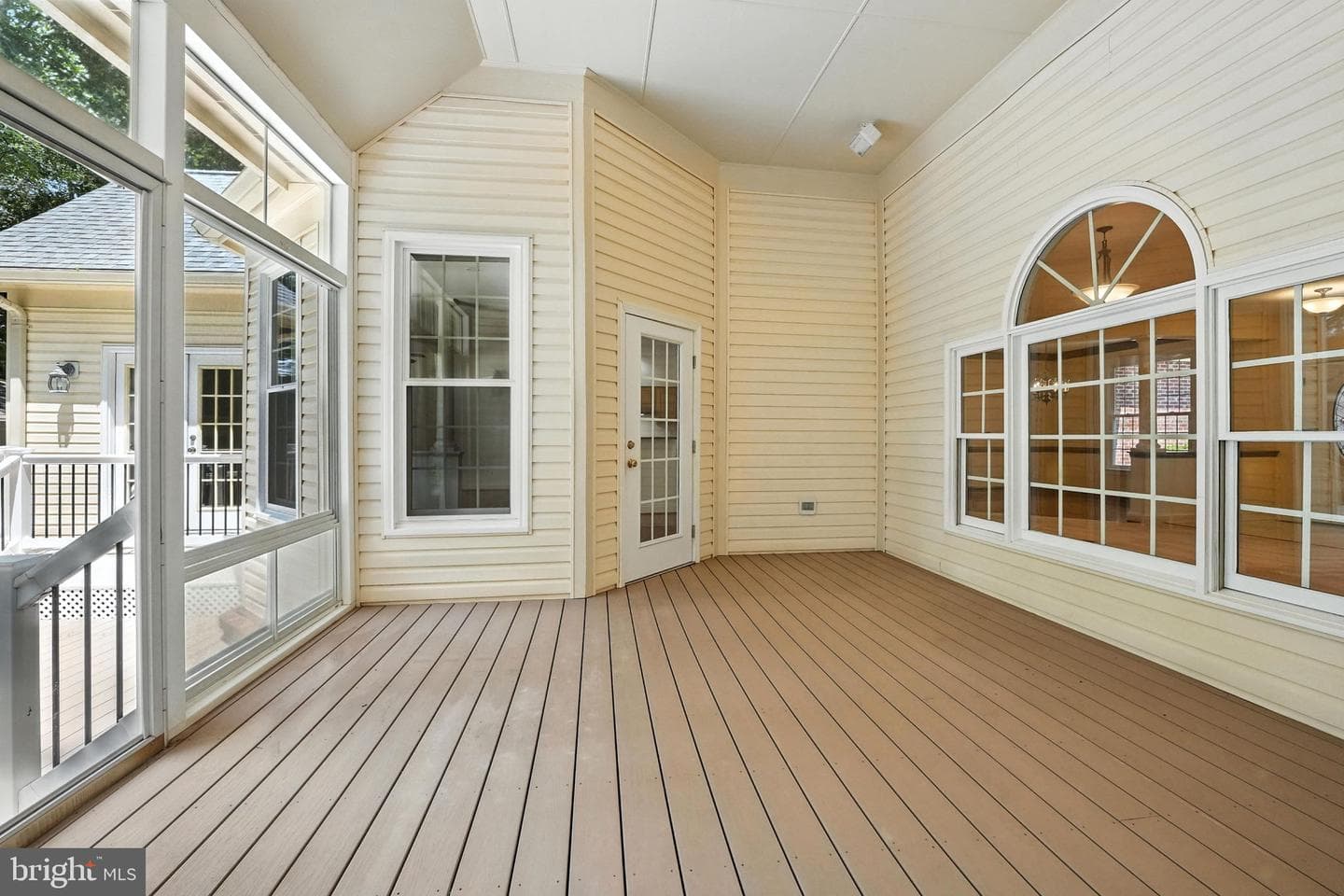 11606 Stonewall Jackson Drive photo 30