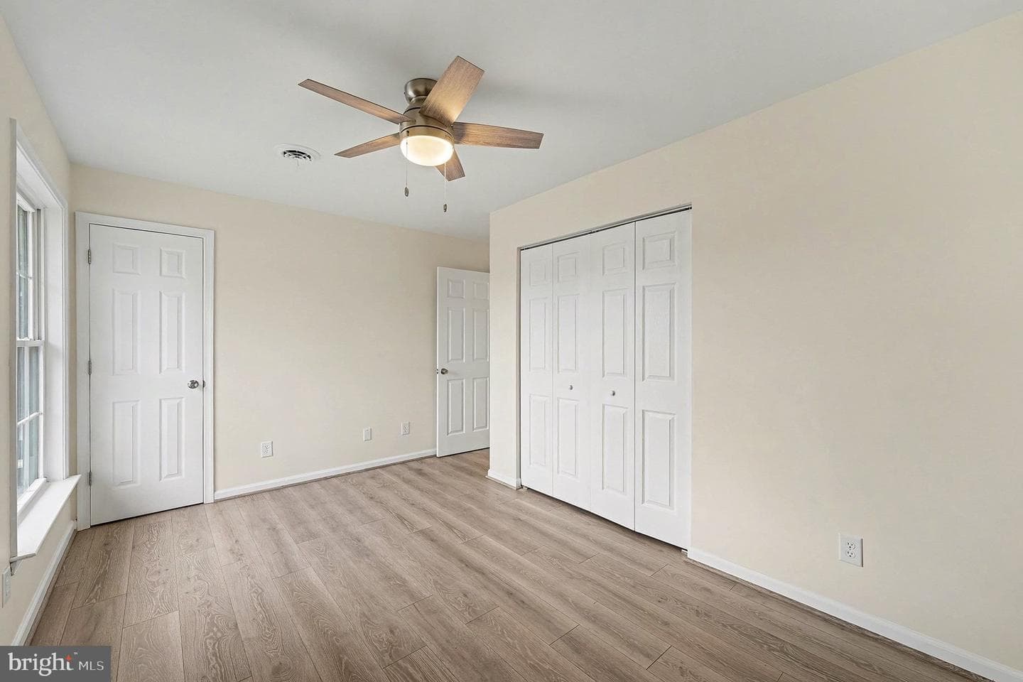 408 Hamilton Street photo 19