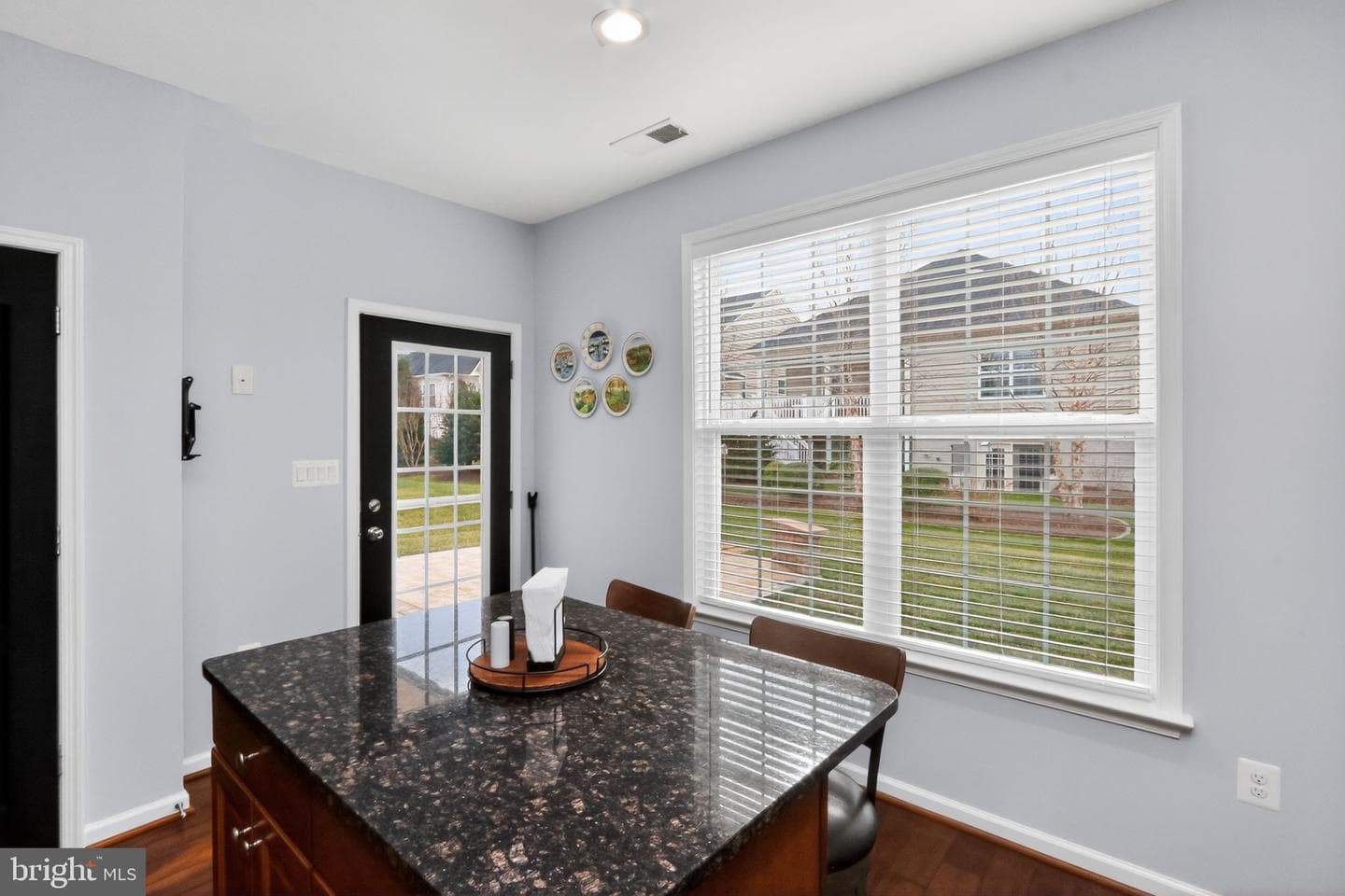 9724 Balls Bluff Drive photo 14