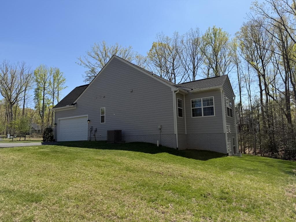 8005 Ashford Drive photo 12