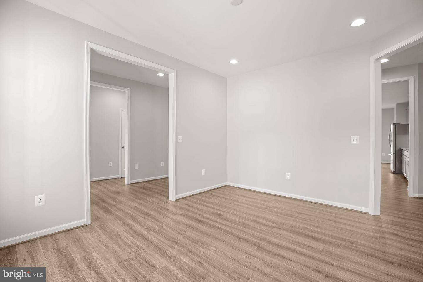 8005 Ashford Drive photo 31