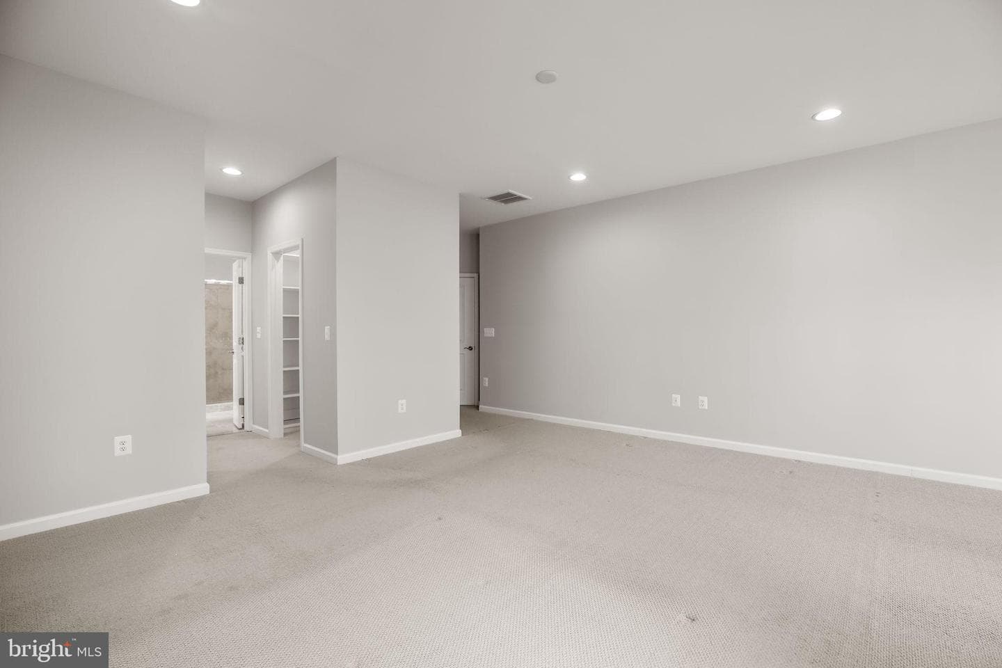 8005 Ashford Drive photo 36
