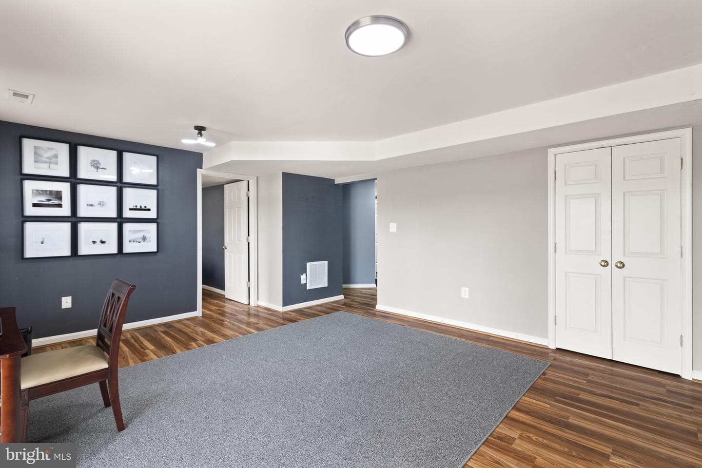 6914 Versaille Drive photo 34