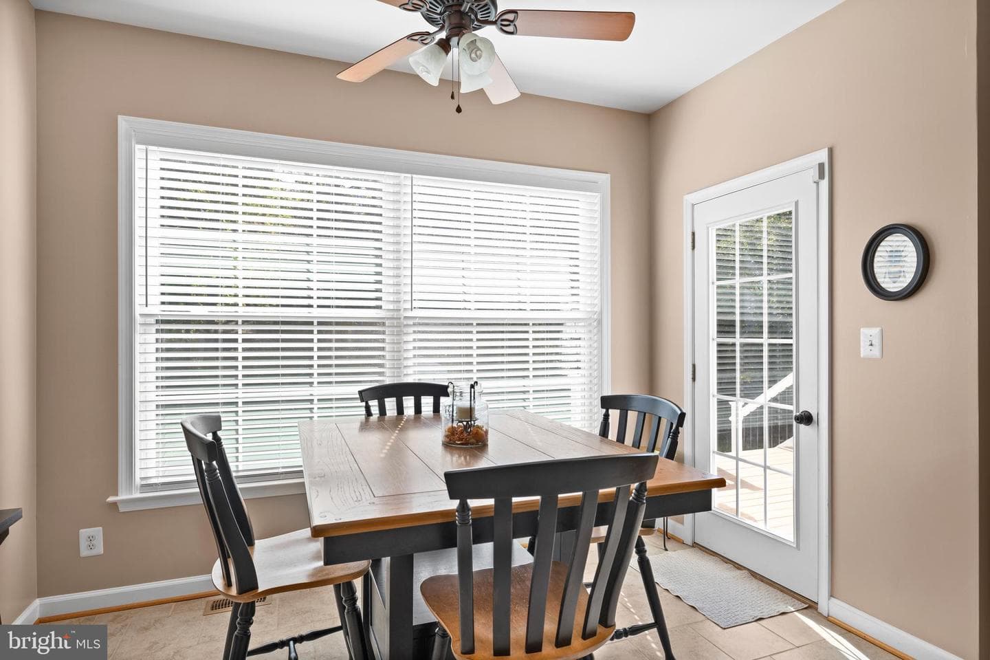 10202 Spring Creek Drive photo 22