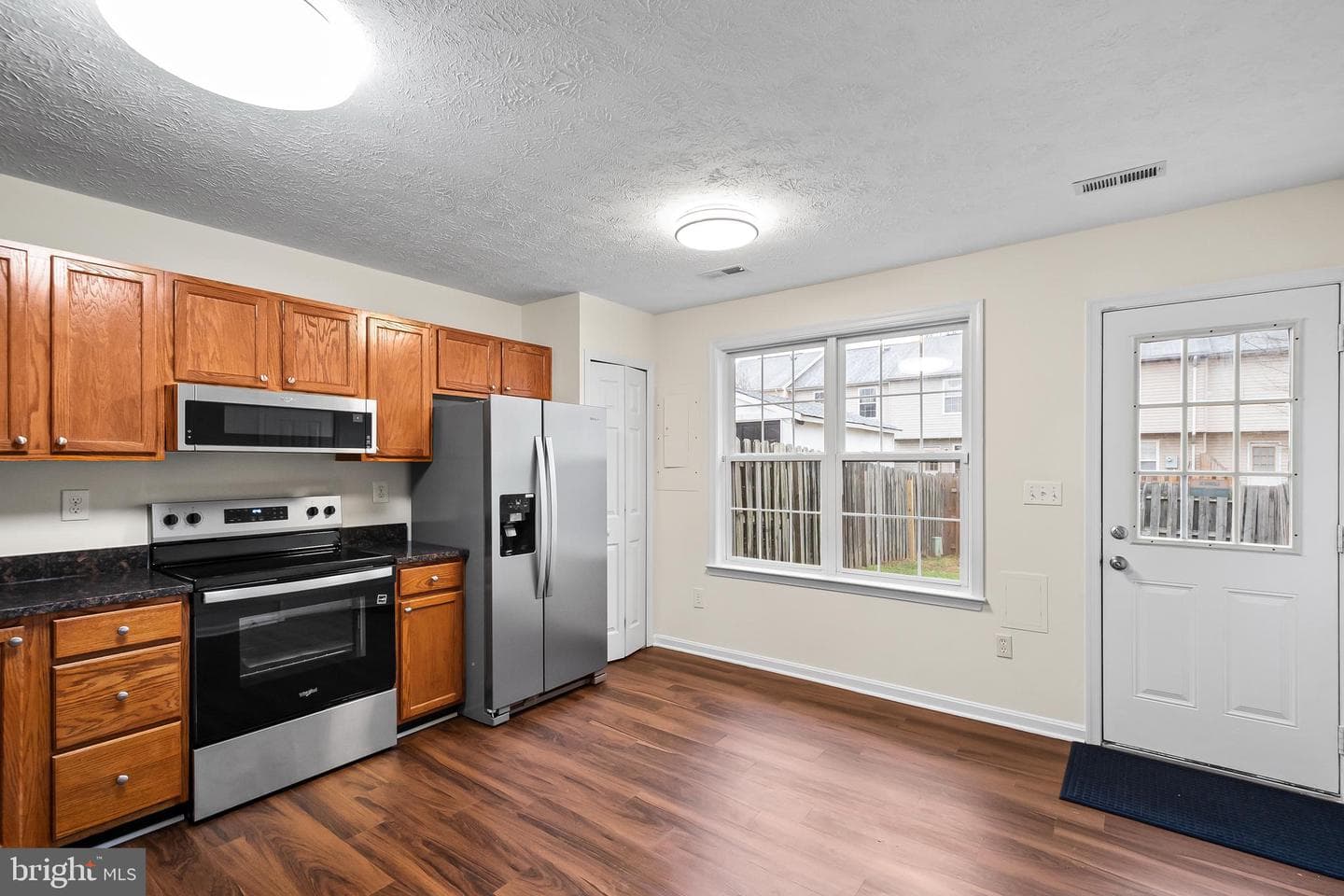 10512 Tidewater Plains Drive photo 9
