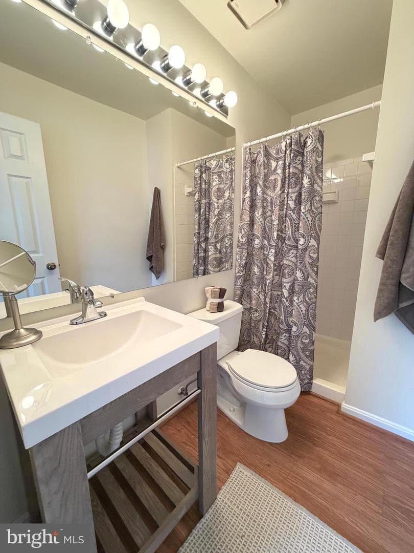 10728 Brice Court photo 32