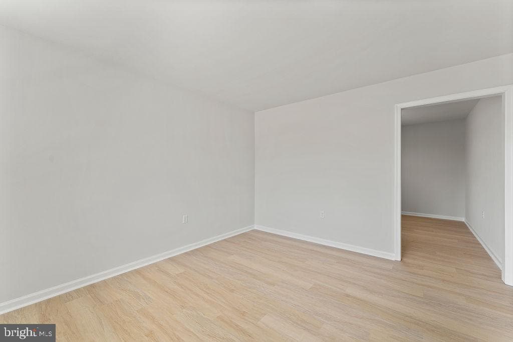 8140 Courthouse Road photo 3