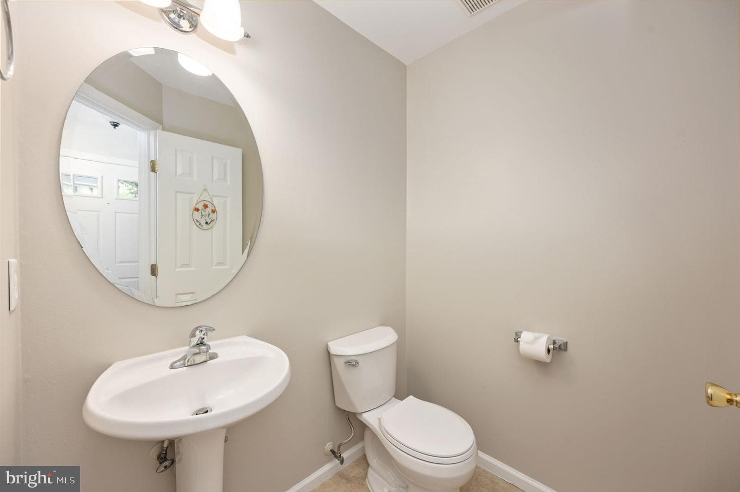 9705 Becker Court photo 23