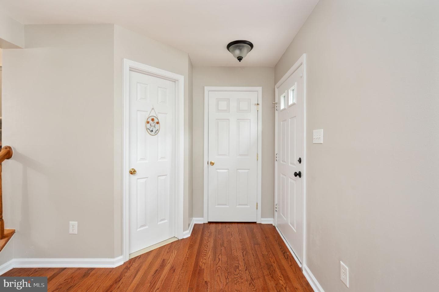 9705 Becker Court photo 3