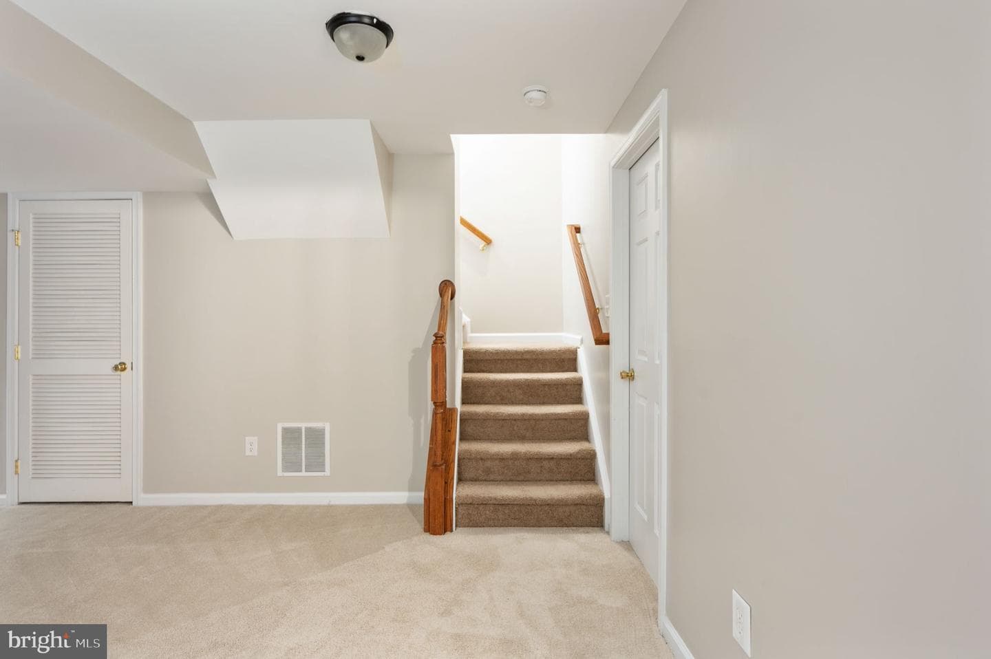 9705 Becker Court photo 42