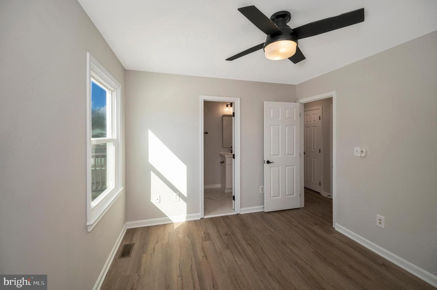 8006 Blossom Wood Court photo 24