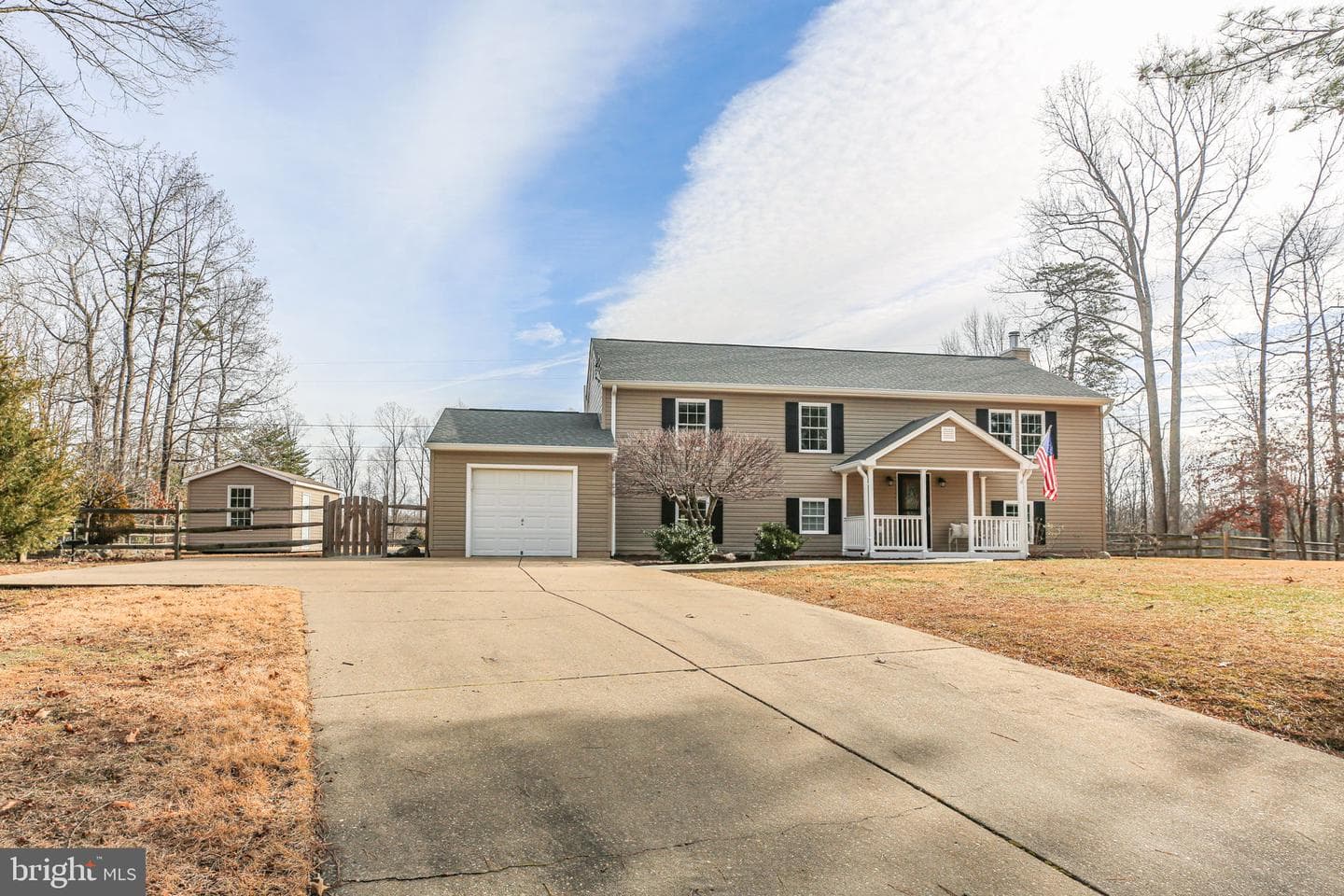 8515 Foundry Run Drive photo 3