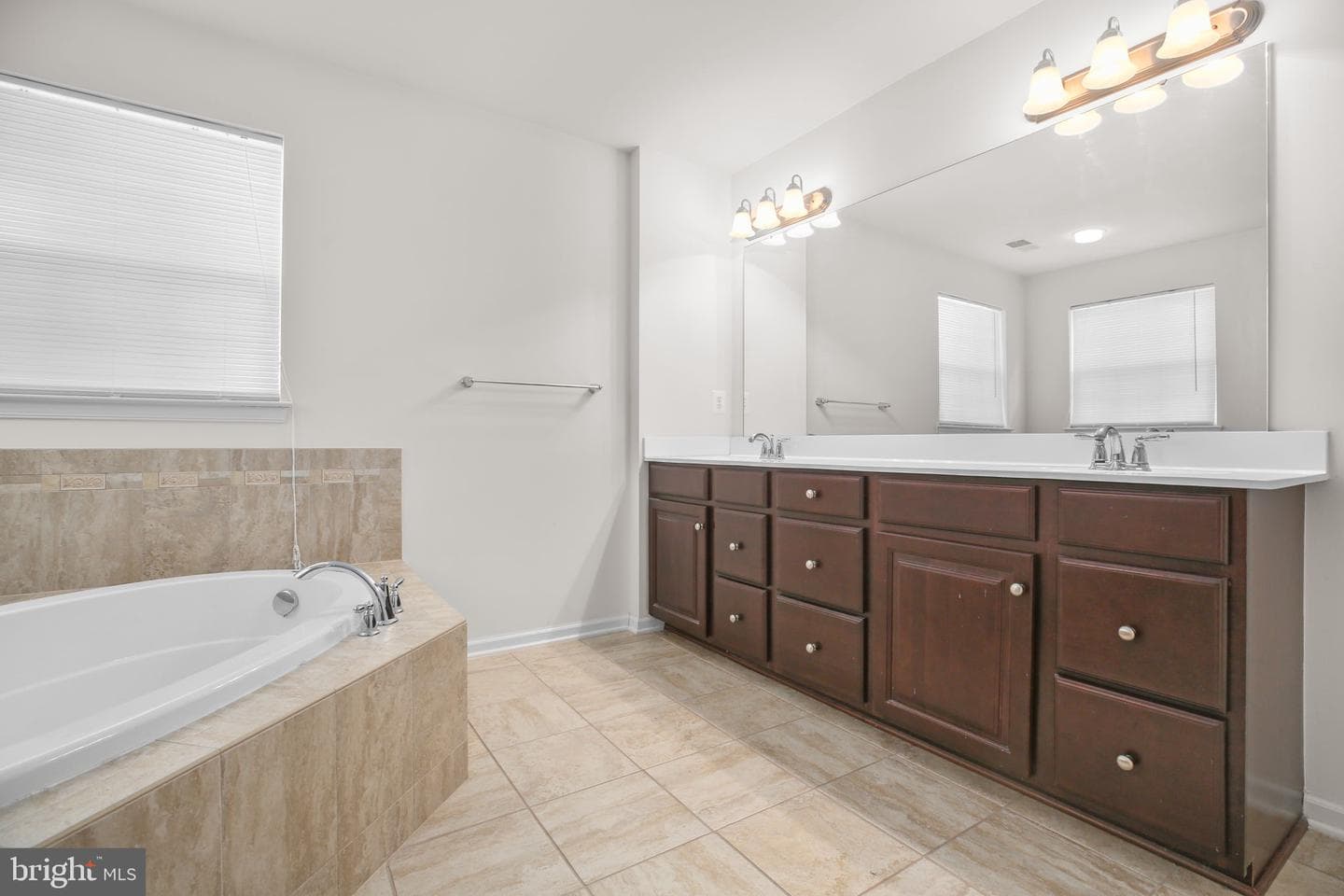 5825 Deep Creek Drive photo 34