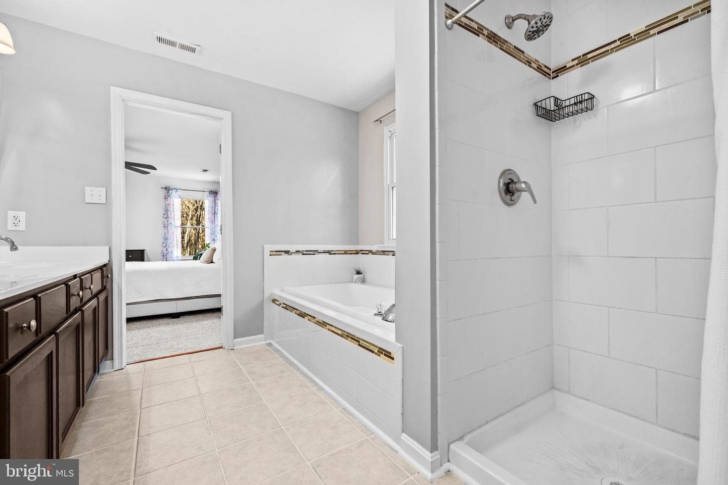 8002 Sourwood Court photo 20