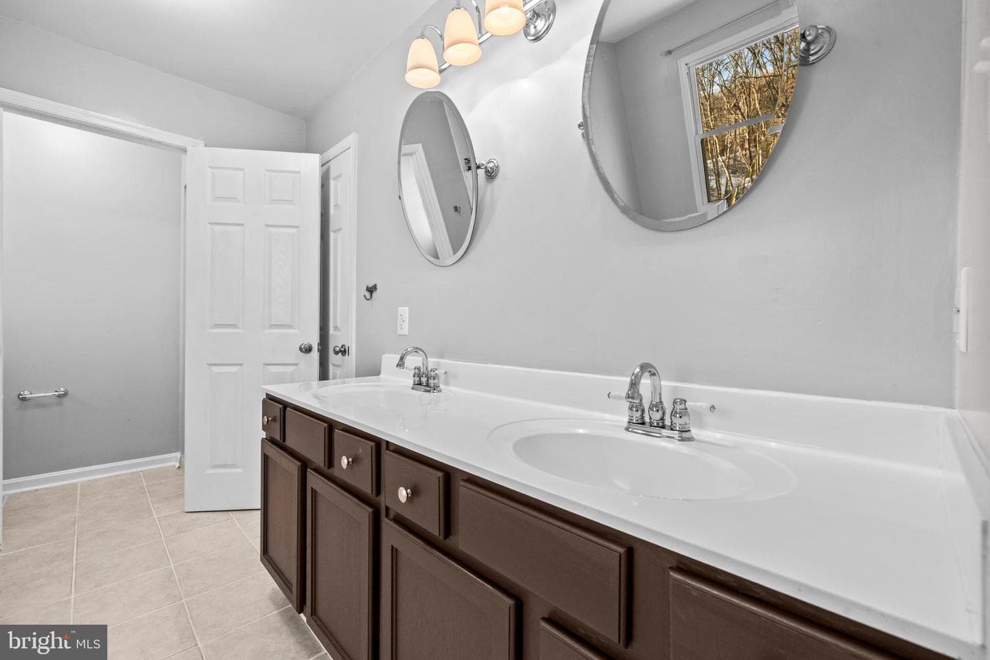 8002 Sourwood Court photo 21